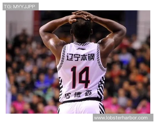 足球盛宴全解析：从技战术到球员心态的深度探讨与未来发展趋势